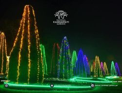 Thadingyut Festival Lights Up PyinOoLwin’s Kandawgyi Gardens